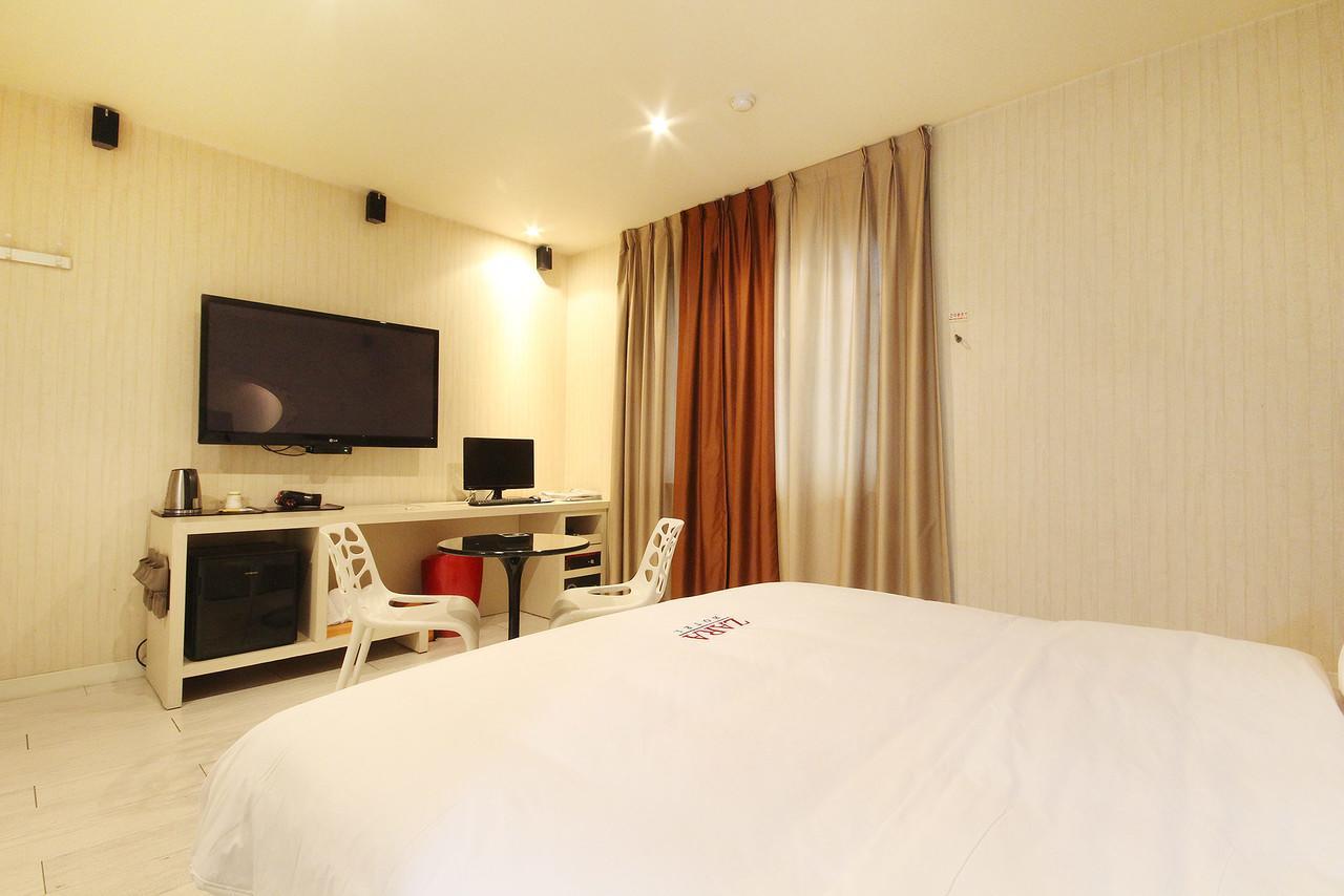 Hotel Zara Changwon Exterior photo