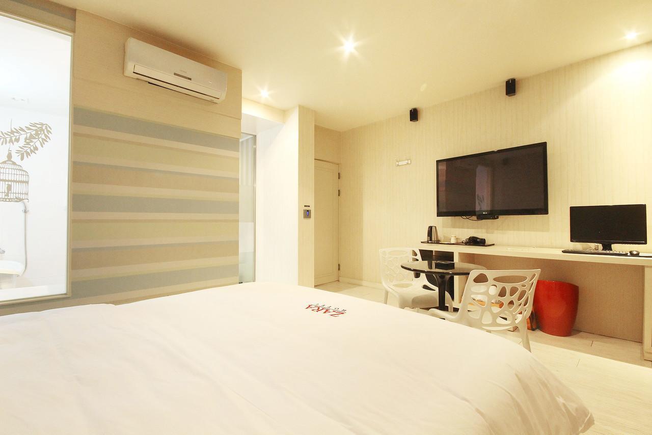 Hotel Zara Changwon Exterior photo